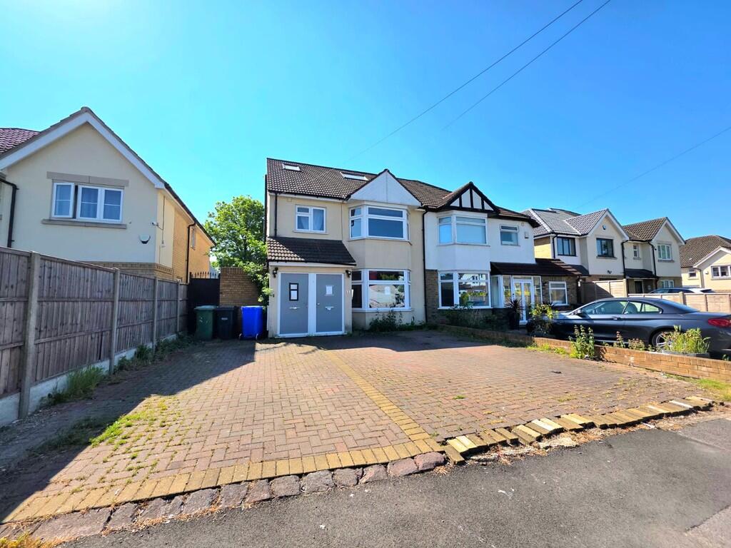 Main image of property: Pinner Park Gardens, Harrow