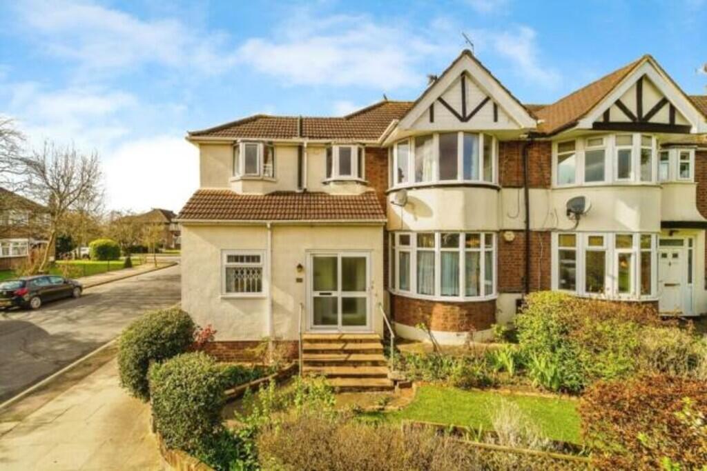 Main image of property: Kenton Lane, Harrow