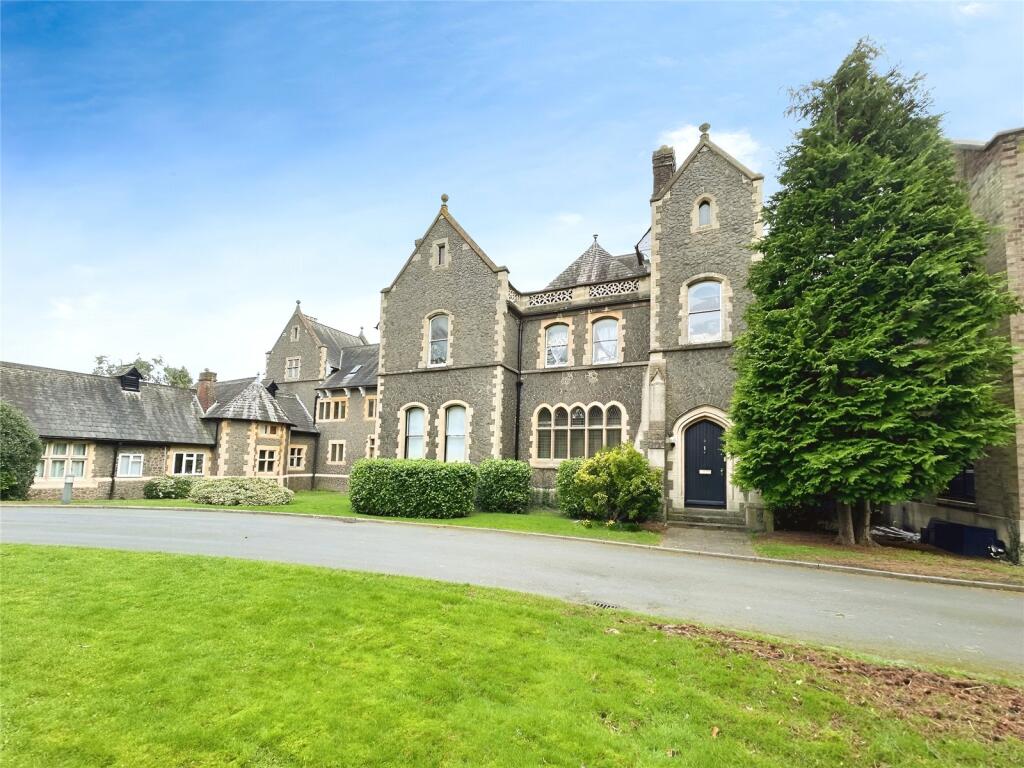 Main image of property: Stoneleigh Manor, Stoneygate, Leicester, LE2