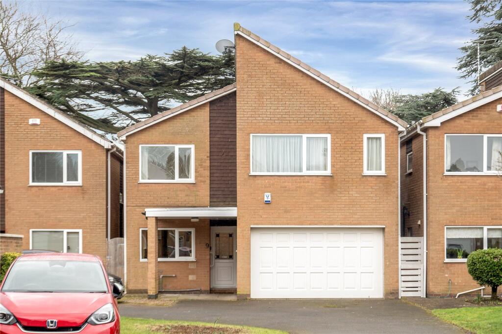 Main image of property: Avenue Gardens, Stoneygate, Leicester, LE2