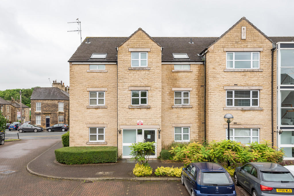 Main image of property: FLAT 5 Sommerville Mews,Bradford Road