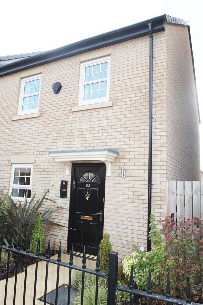 Main image of property: Girnhill Lane WF7 5NF