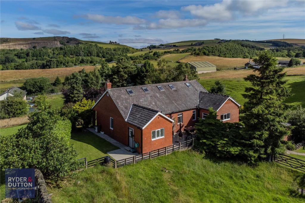 5 bedroom detached house for sale in Bethany Lane, Newhey, Rochdale