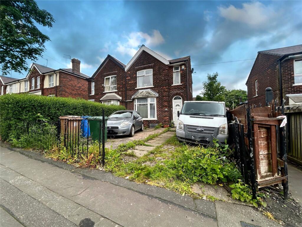 3 bedroom semidetached house for sale in Ings Lane, Cutgate, Rochdale