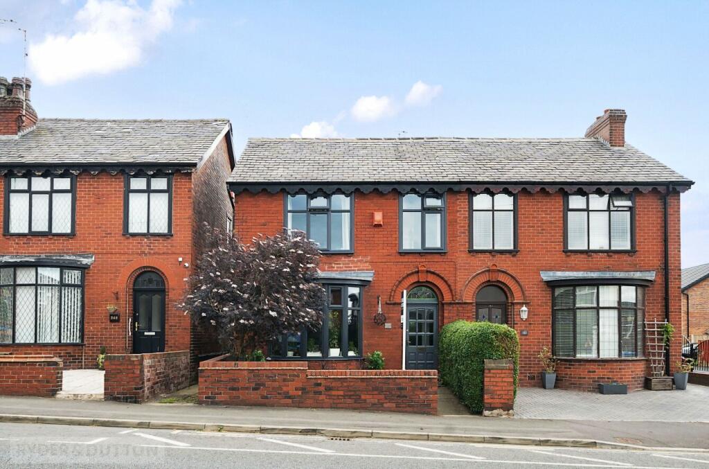 4 bedroom semidetached house for sale in Edenfield Road, Cutgate, Rochdale, Greater Manchester