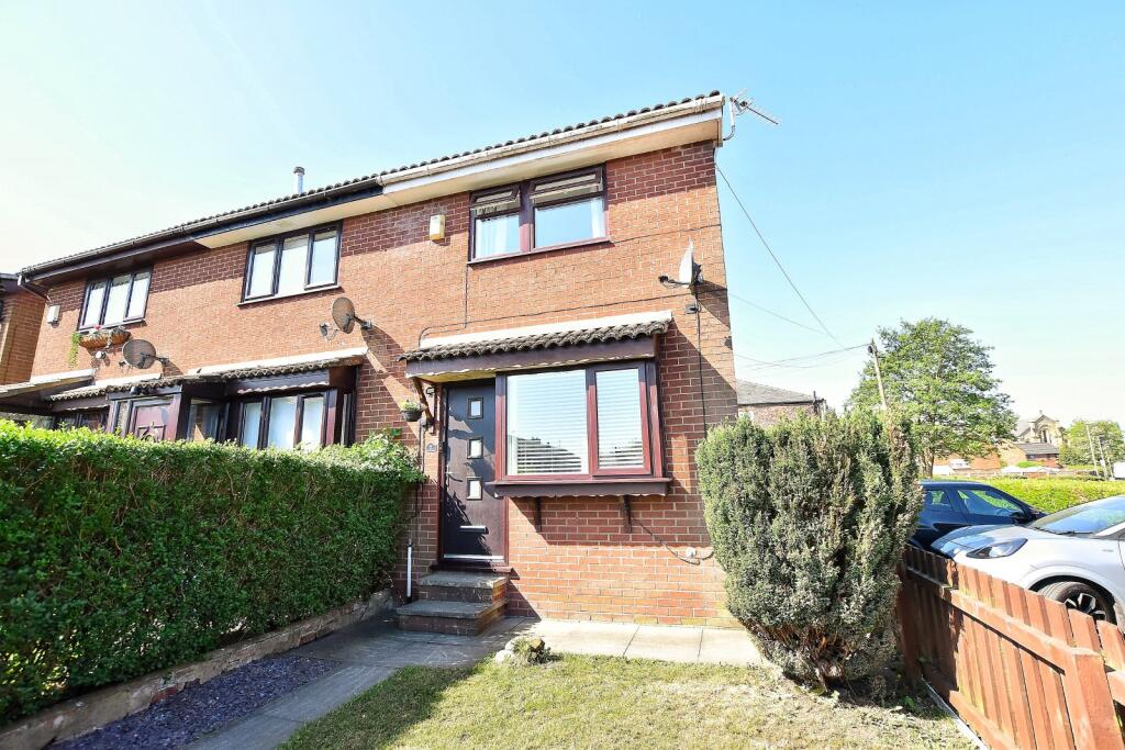 Main image of property: Oakland Terrace, Castleton, Rochdale, Greater Manchester, OL11