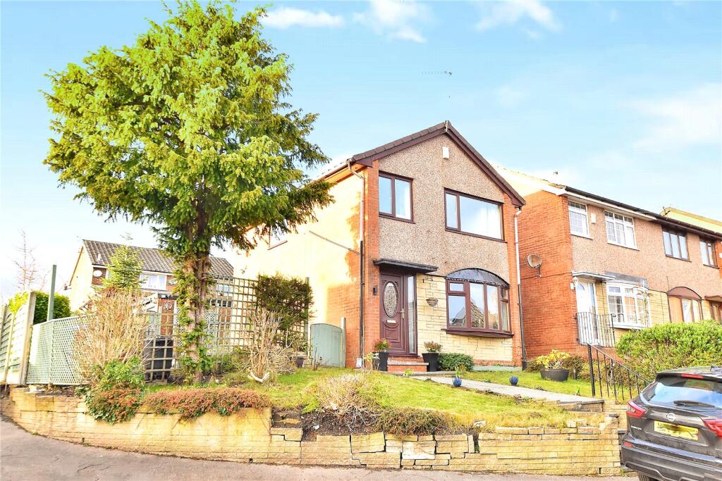 Main image of property: Earnshaw Avenue, Healey, Rochdale, Greater Manchester, OL12