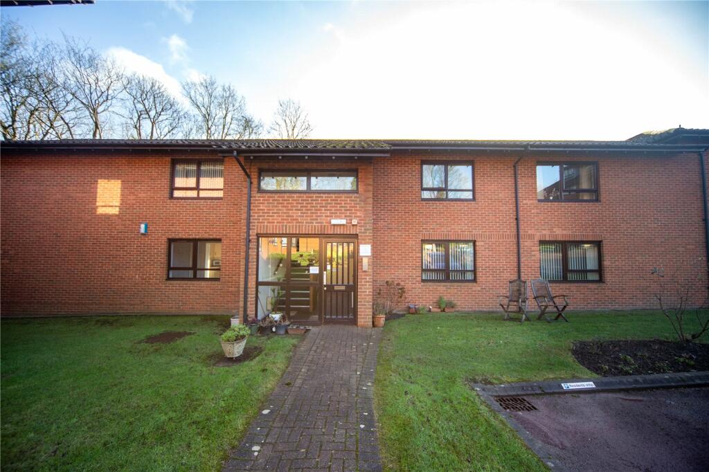 2 bedroom apartment for sale in Gwynedd House, Glenside Court, Ty Gwyn