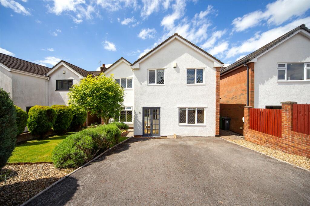 5 bedroom detached house for sale in Lomond Crescent, Lakeside, Cardiff