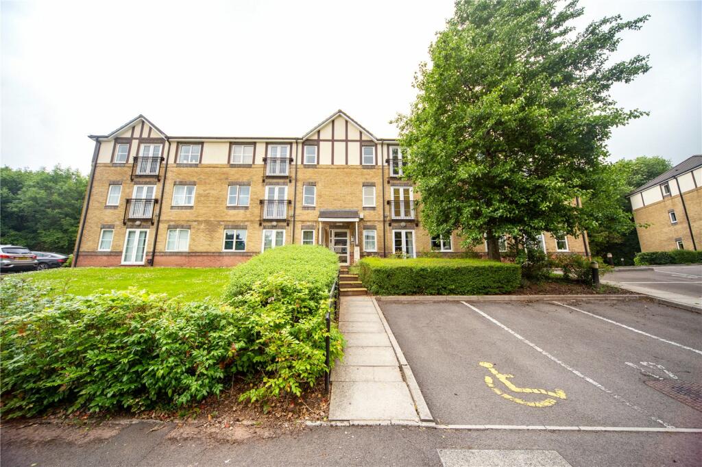 2 bedroom apartment for rent in Heol Llinos, Thornhill, Cardiff, CF14