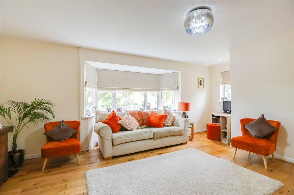 Additional property image - Hampton Court, Brandreth Road, Cardiff, CF23