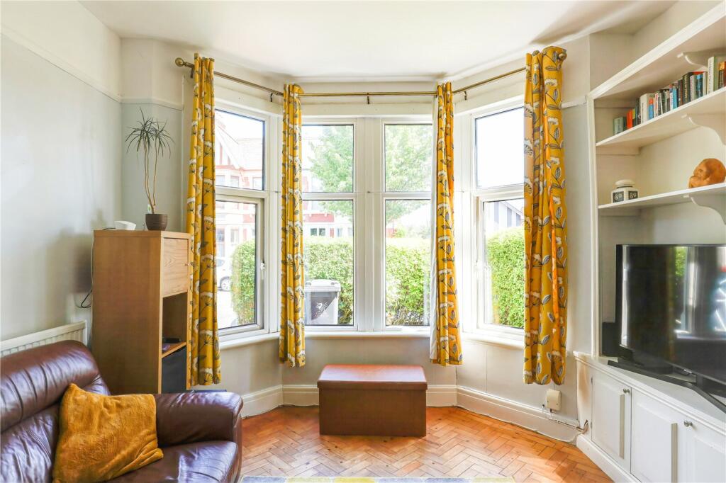 Additional property image - Roath Court Road, Roath, Cardiff, CF24