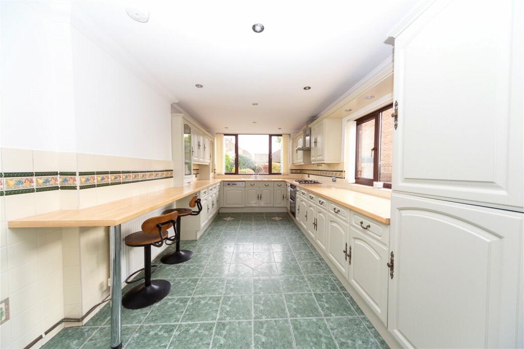 Additional property image - Dovedale Close, Penylan, Cardiff, CF23
