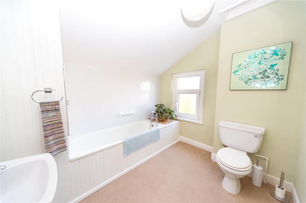 Additional property image - Railway Street, Splott, Cardiff, CF24