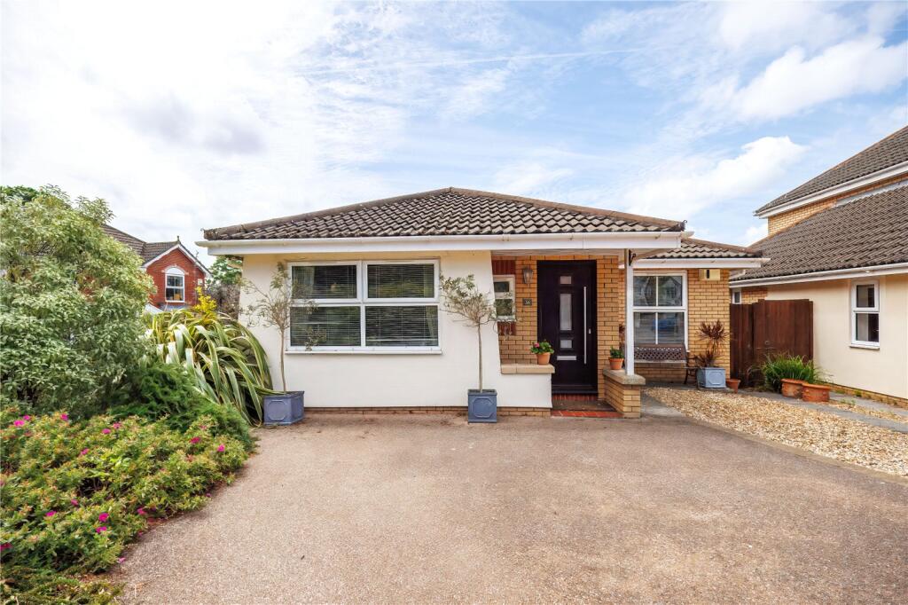 Main image of property: Ffordd Cwellyn, Sovereign Close, Cardiff, CF23