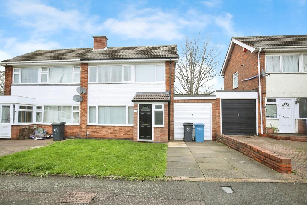 Main image of property: Freville Close, Tamworth, Staffordshire