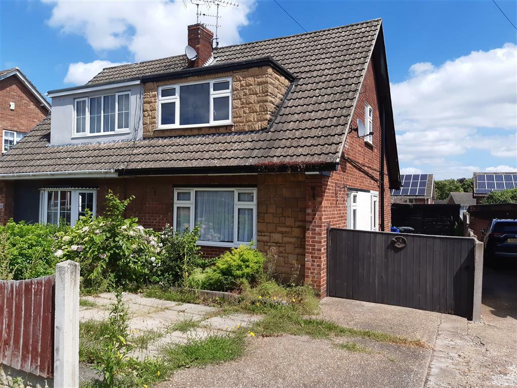 3 bedroom semidetached house for sale in Cheriton Avenue, Adwickle