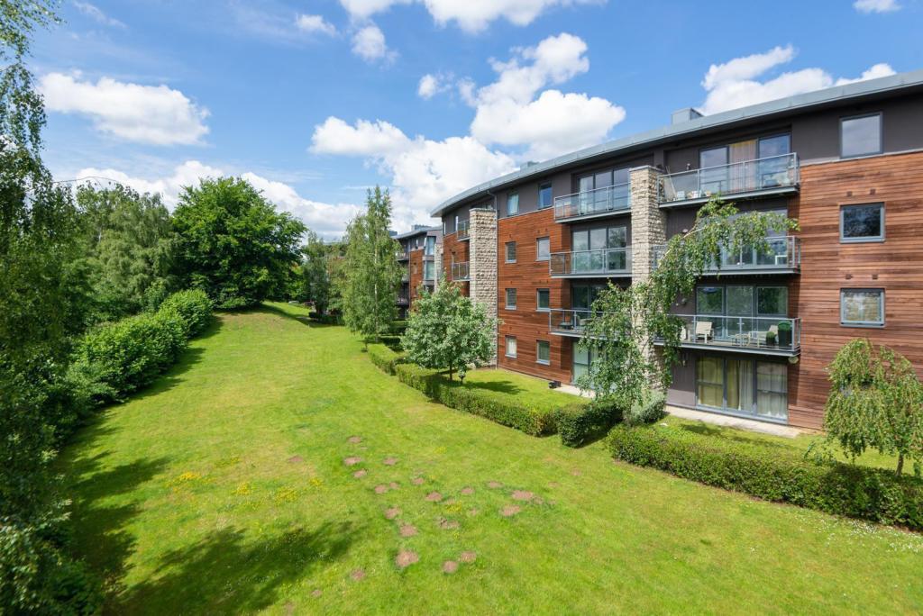 1 bedroom apartment for sale in Sandling Park, Maidstone, ME14