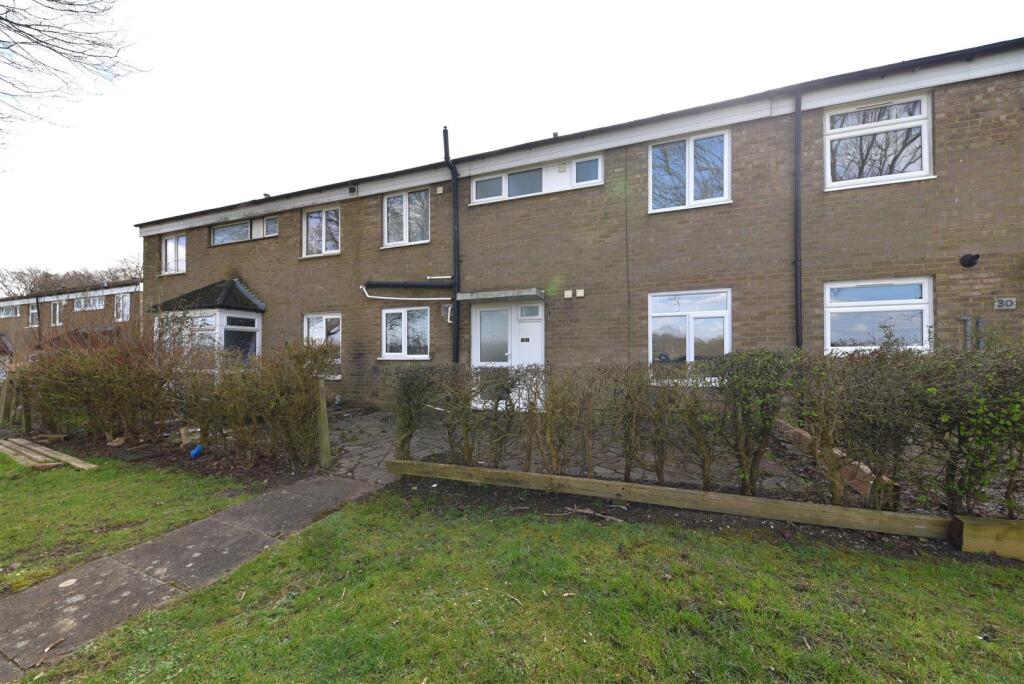 Main image of property: Lincoln Road, Stevenage