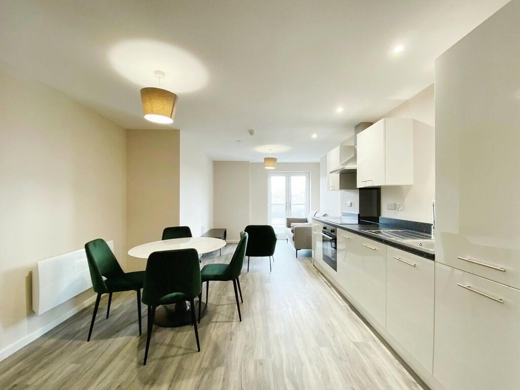 2 bedroom apartment for rent in Portcullis House, The Bailey, M15