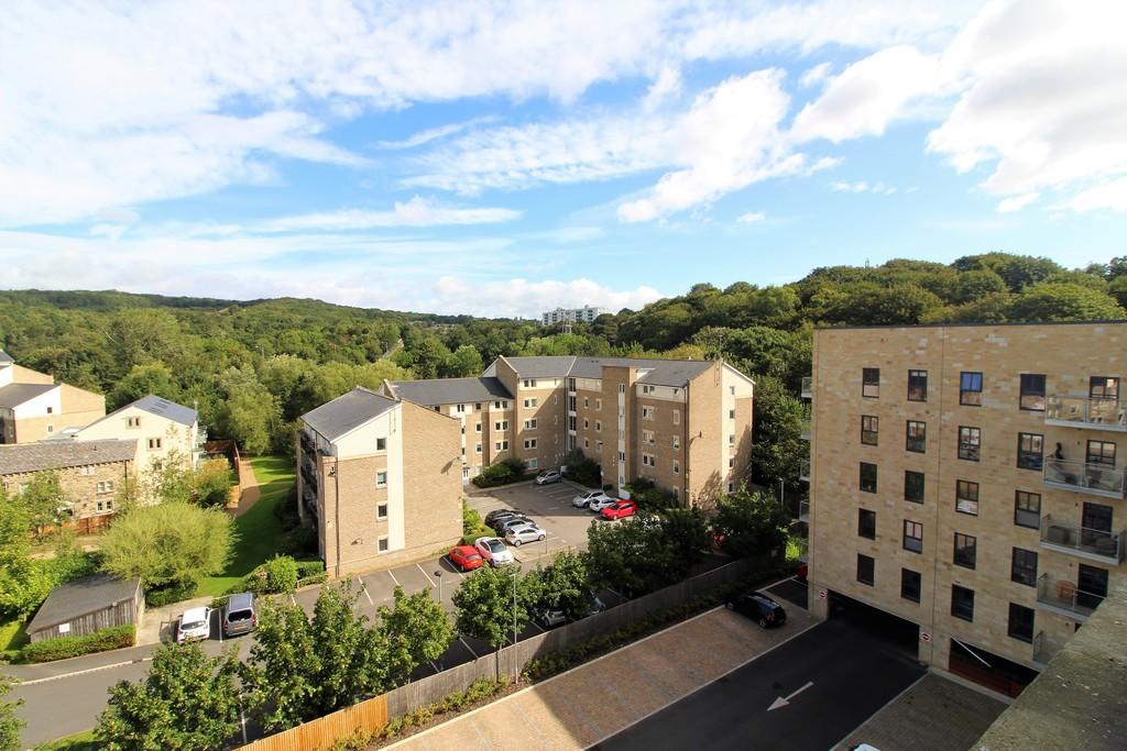 3 bedroom apartment for rent in Horsforth Mill, Low Lane, Horsforth, LS18