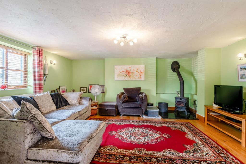 5 bedroom barn conversion for sale in Setch Road, Blackborough End, King's Lynn, PE32