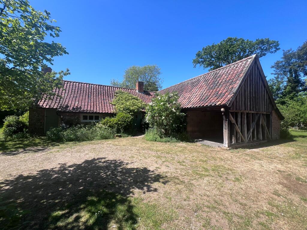 Main image of property: Petersons Lane, Aylsham, Norwich