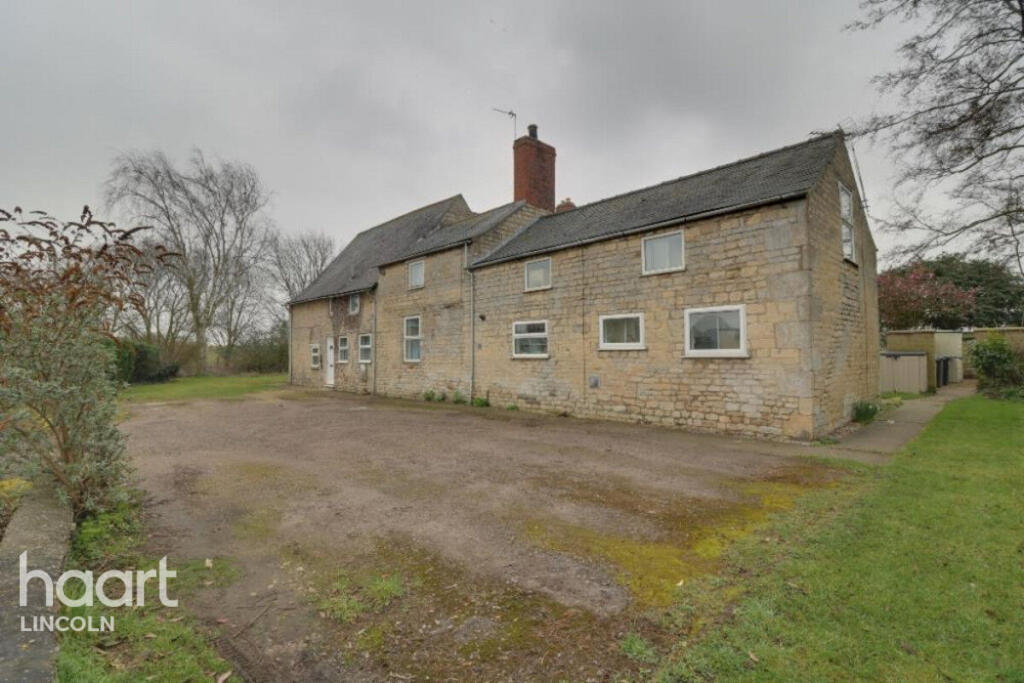 Main image of property: Wylson Close, Sleaford