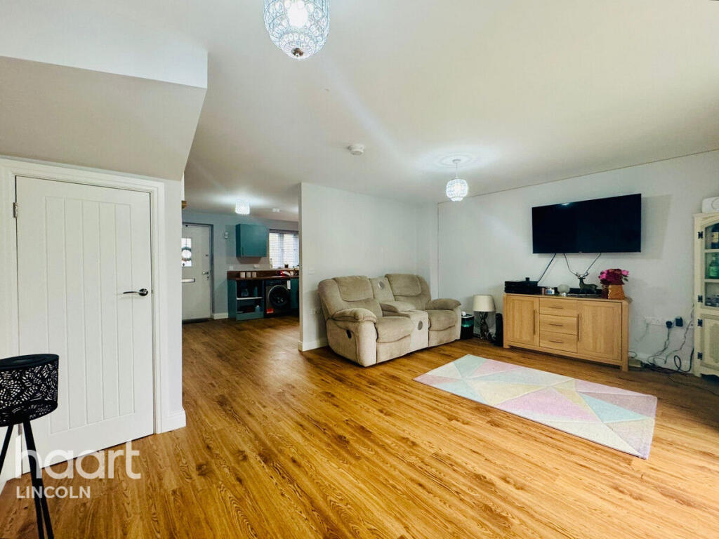 Main image of property: Lee Avenue, Lincoln