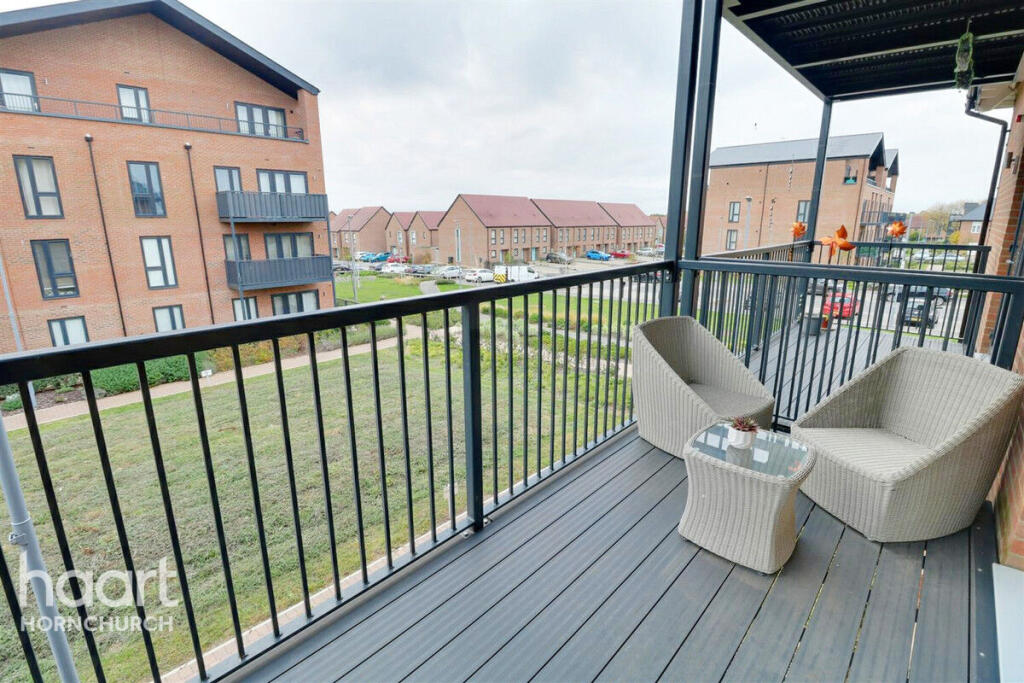 Main image of property: Spitfire Approach, Hornchurch