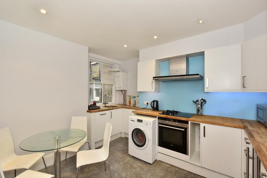 Main image of property: New Kings Road, Putney Bridge, SW6