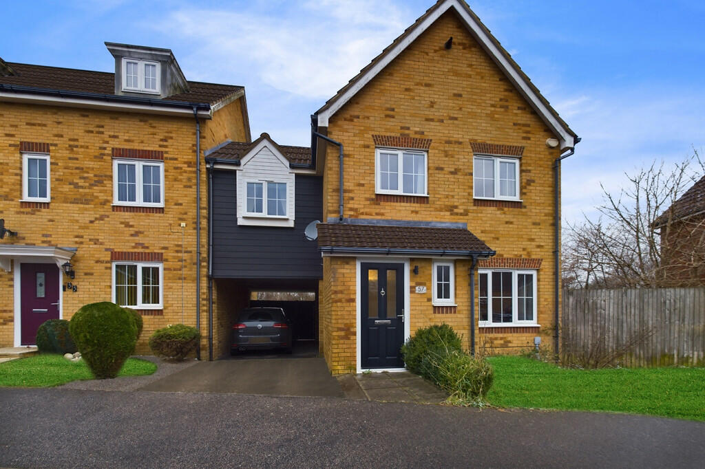 3 bedroom link detached house for sale in Campbell Road, Hawkinge, CT18