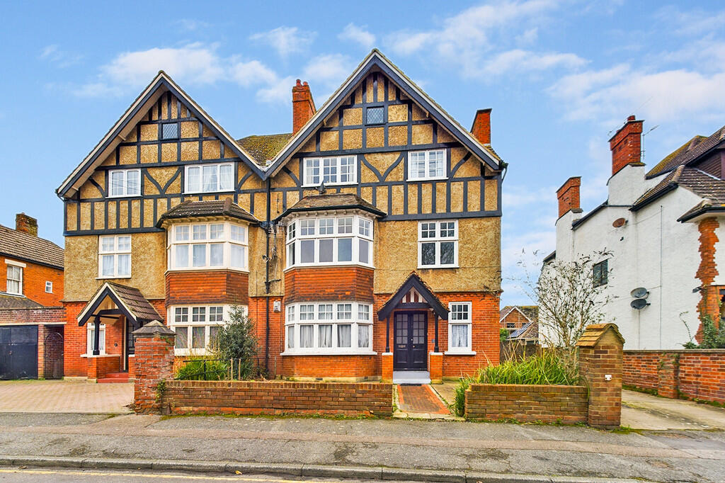 2 bedroom apartment for sale in Trinity Road, Folkestone, CT20