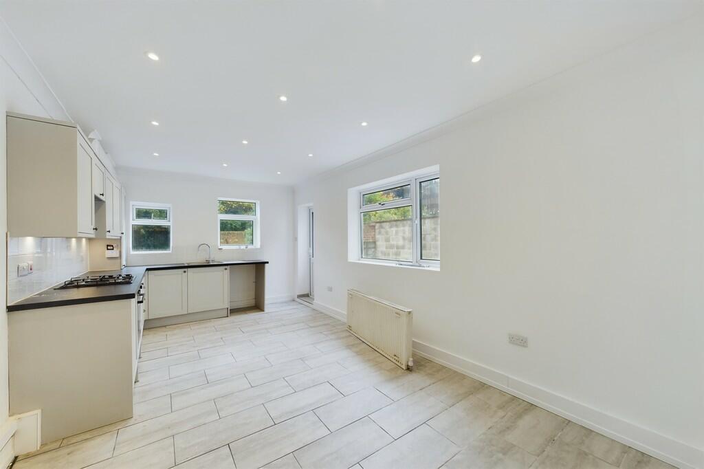 Additional property image - Millfield, Folkestone