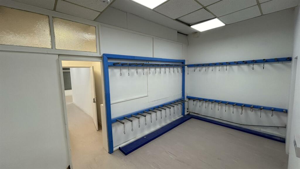 Additional property image - Ranmore Path, Orpington