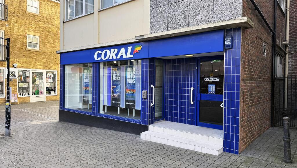 Main image of property: 1-3 Crown Street, Brentwood, Essex, CM14 4AZ