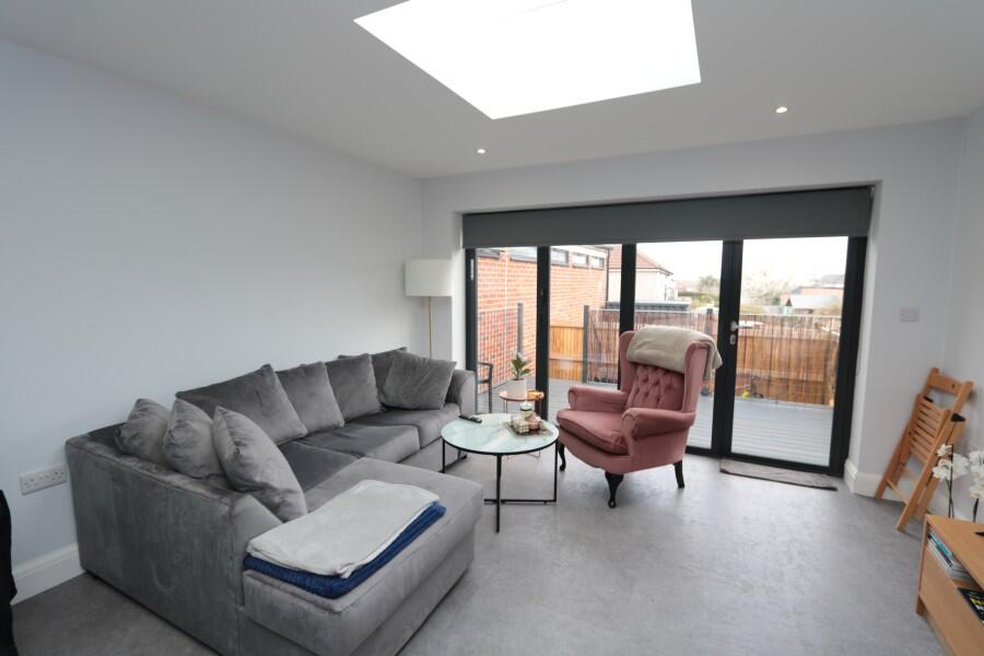 Main image of property: Central Road, Worcester Park KT4