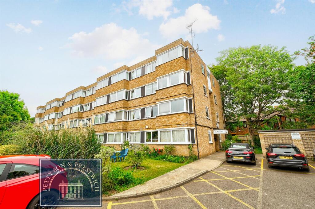 Main image of property: Queenswood Gardens, Wanstead
