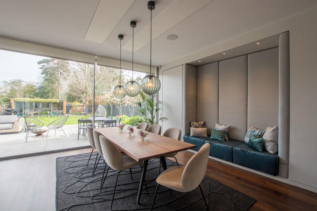 5 bedroom detached house for sale in St. Mary's Avenue, Wanstead, E11