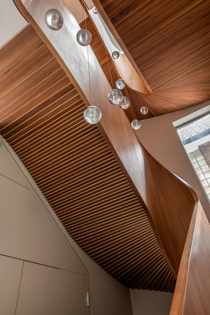 5 bedroom detached house for sale in St. Mary's Avenue, Wanstead, E11