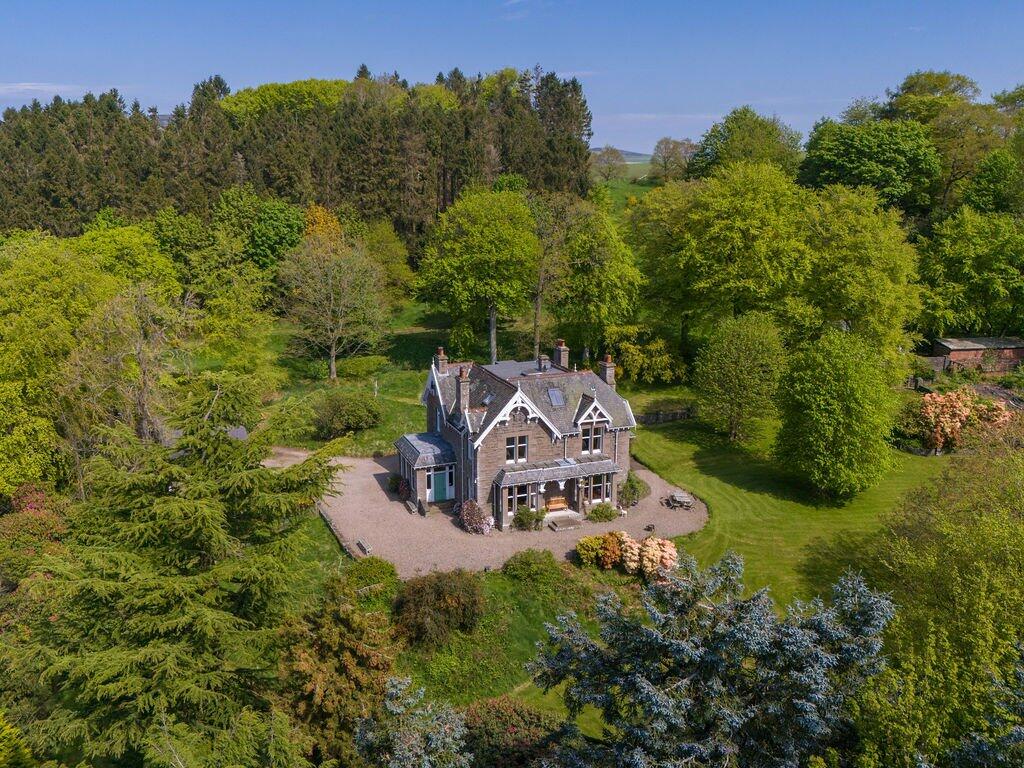 Main image of property: Strathmartine, Angus