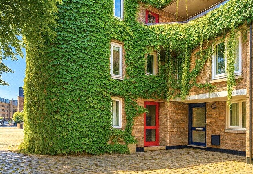 Main image of property: Sunbury Lane, London