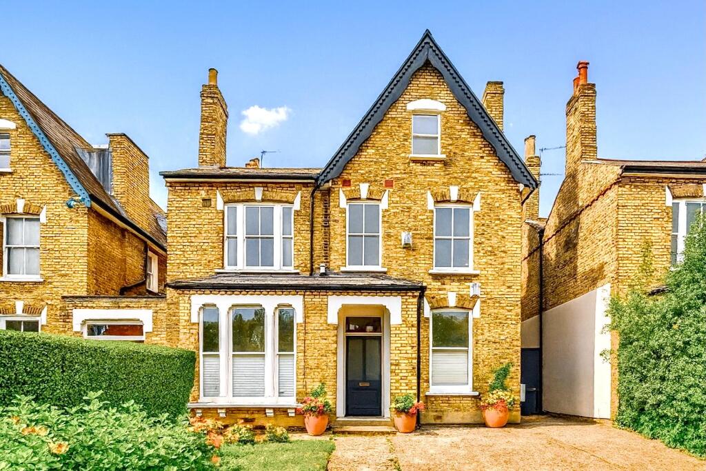 Main image of property: Wood Vale, London