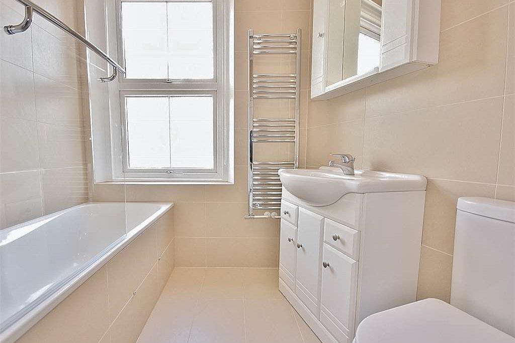 2 bedroom flat for rent in Clapham High Street, Clapham ...