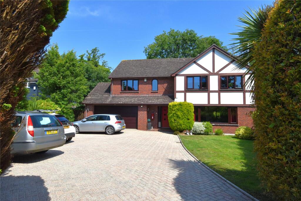 Main image of property: Crinnis Close, Carlyon Bay, PL25