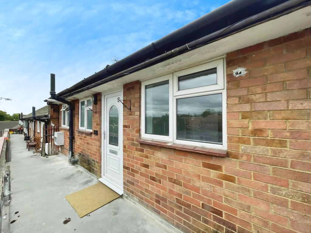 Main image of property: Ninesprings Way, Hitchin, SG4