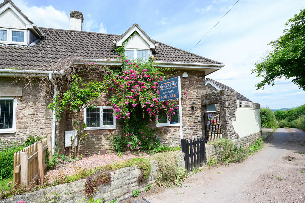 3 bedroom semidetached house for sale in Whitchurch, Cottage & Barn, HR9