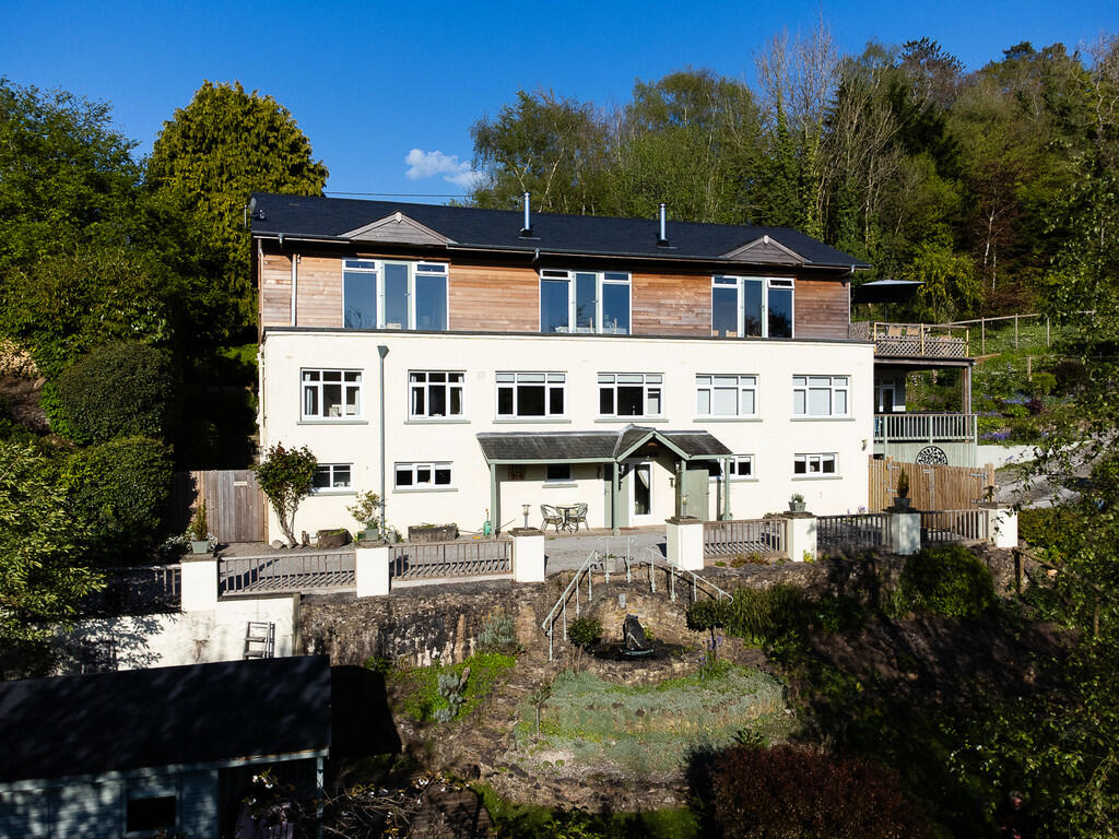 5 bedroom detached house for sale in Symonds Yat With Stream, GL16
