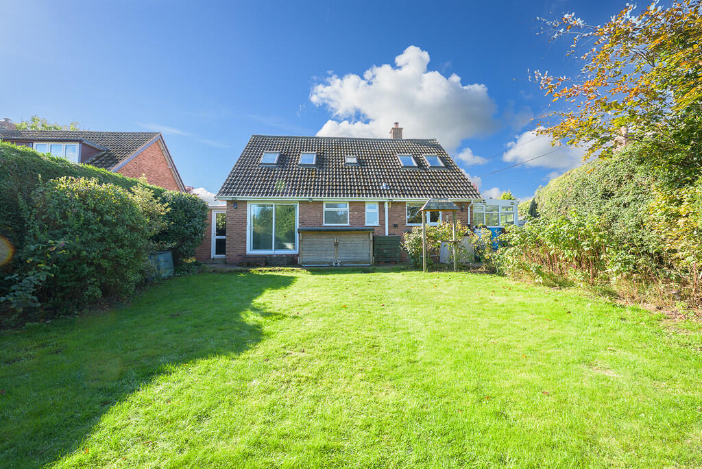 Main image of property: Llangrove