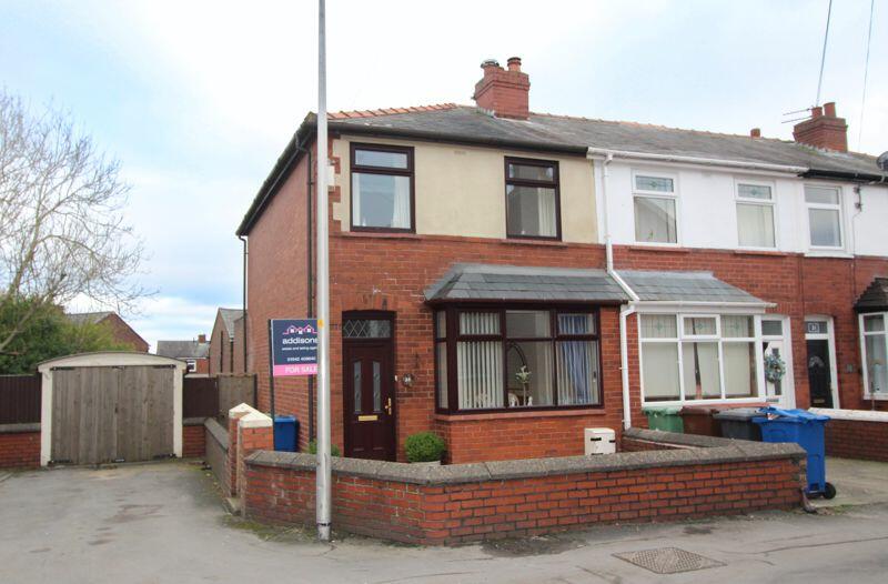 2 bedroom terraced house for sale in Belmont Avenue, Billinge, Wigan, WN5